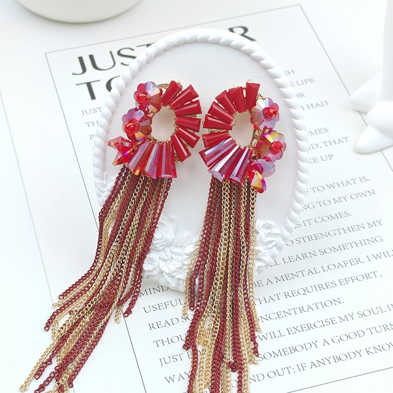 Anting-anting rumbai panjang wanita anting-anting kristal merah tenunan tangan asesoris wanita bijou
