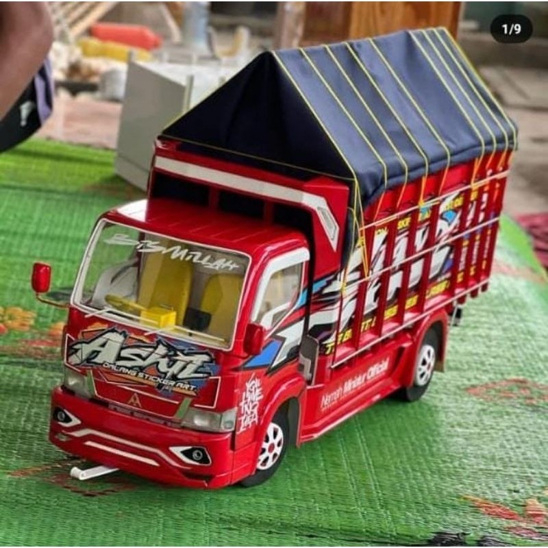 Truk Oleng Mainan Miniatur Truk ada lampu dan terpal