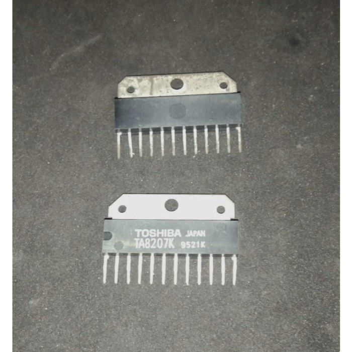 GHS99 IC TA8207K Low Frequency Audio Power Amplifier Dgn Two Channels dan Thermal Shut Down