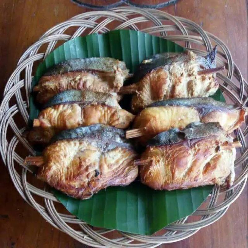 

Ikan Asap Patin Banjar / Manyong Banjar