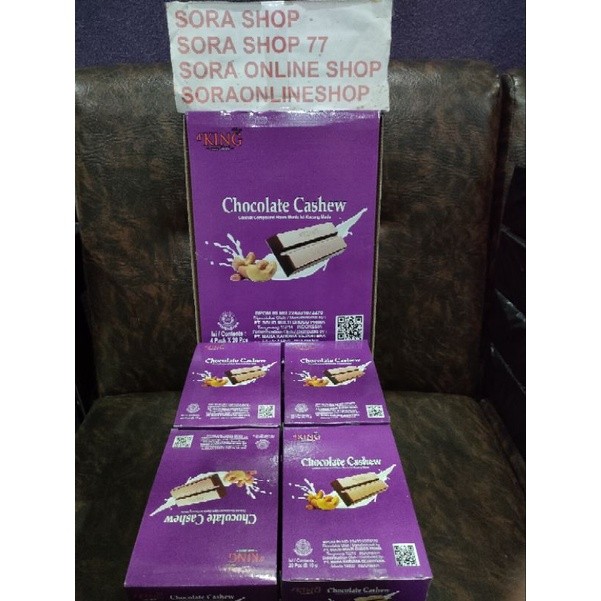 

1 Dus = 4 Kotak Chocolate Cashew / Hazelnut D'King
