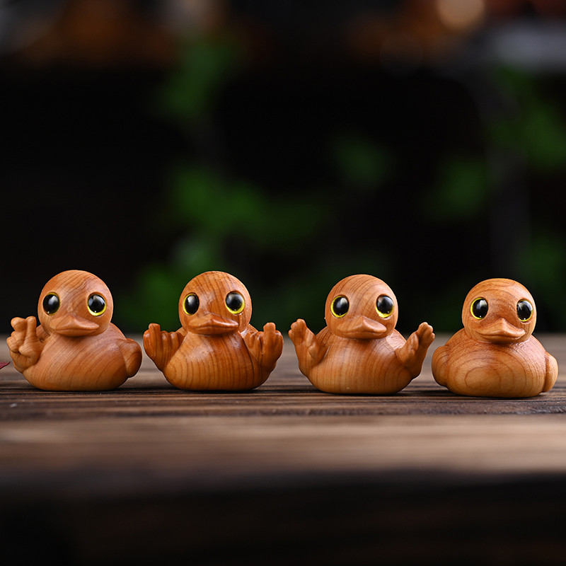 

1PC Handmade Wooden Statue Mini Duck Figurines Funny Middle Finger Duck Garden Decoration For Home Office Desktop Accessories