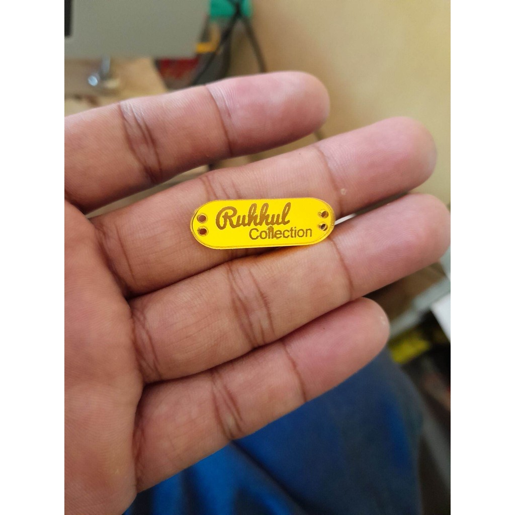 

Label Brand bahan Akrilik termurah terbaru