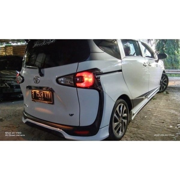 body kit bodykit Toyota Sienta BODY KIT