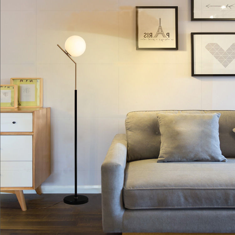 Lampu Lantai Kamar Tidur Lampu Lantai Berdiri Lampu Ruang Tamu Lampu Sudut Ruang Tamu Lampu Lantai C