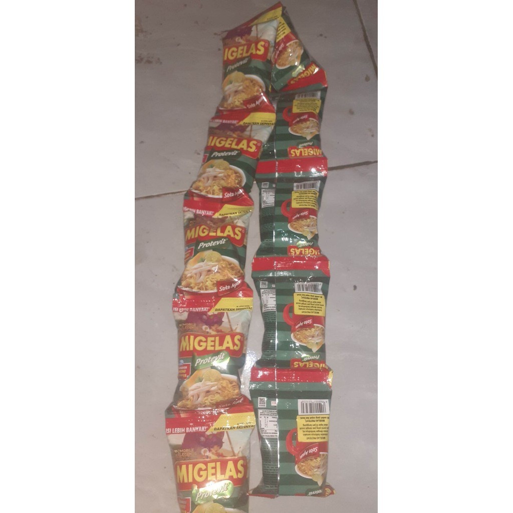 

mie gelas rasa soto ayam 30g isi 10 pcs