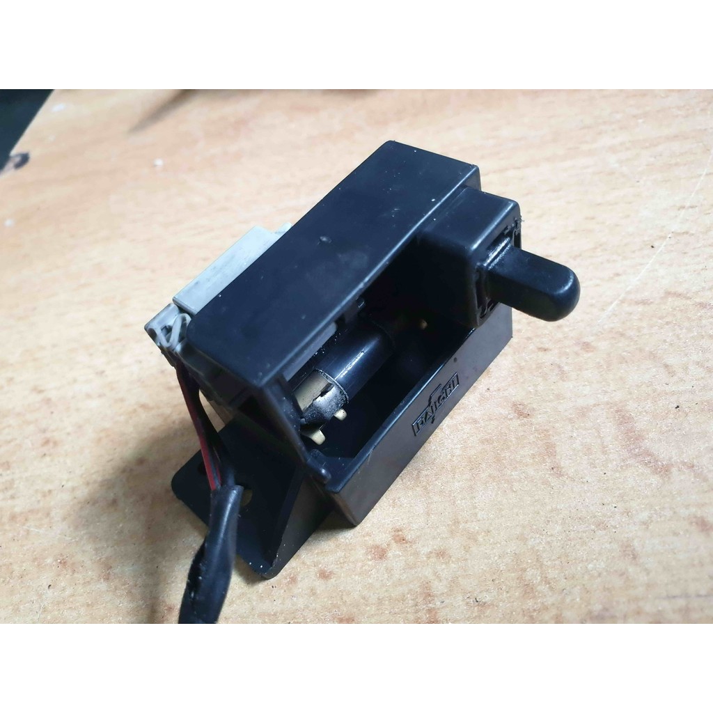lampu glove box laci dashboard Honda Accord Cielo SV4