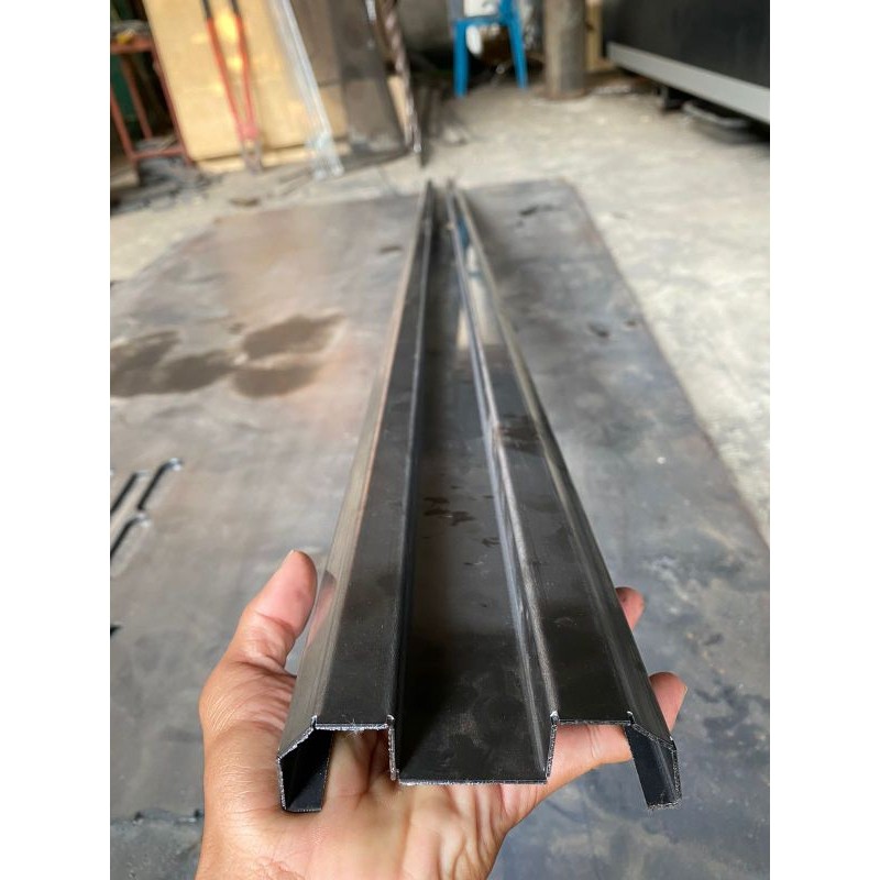 bahan plat pengaman samping herex traga/L300 isi stenlis isian 2x4