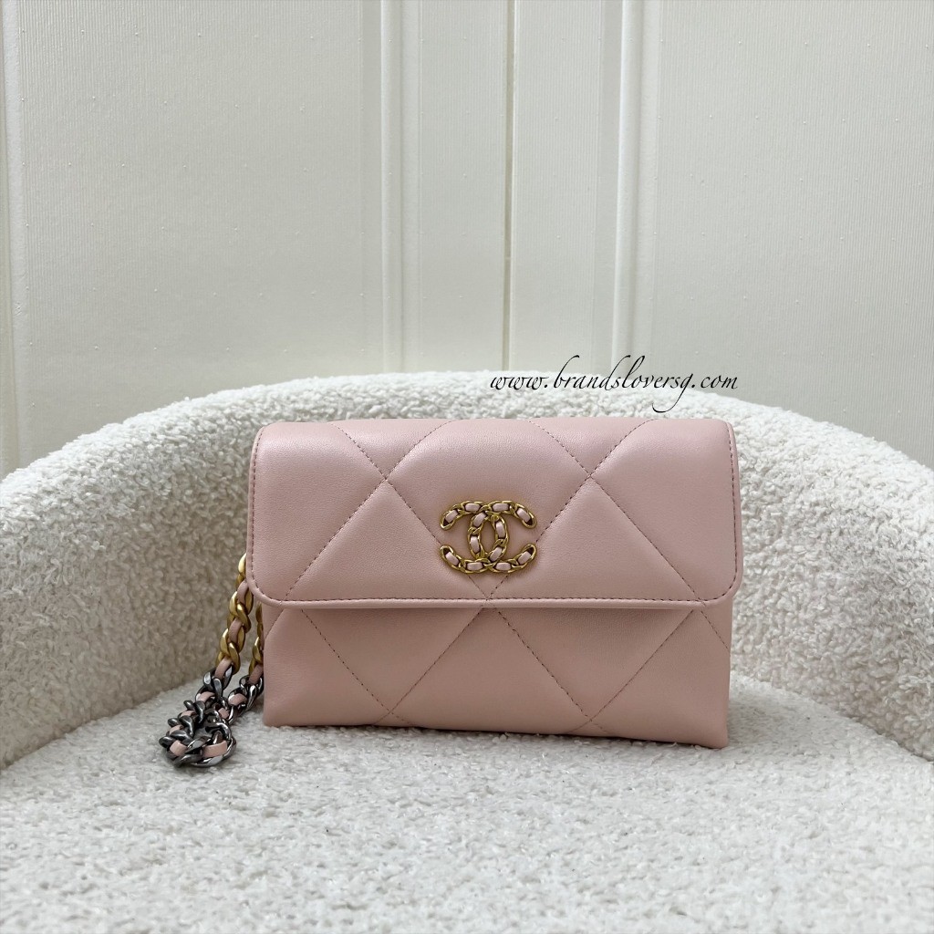 (Pre-loved) Chanel 19 Wristlet / Clutch in Pink Lambskin and 3-tone HW