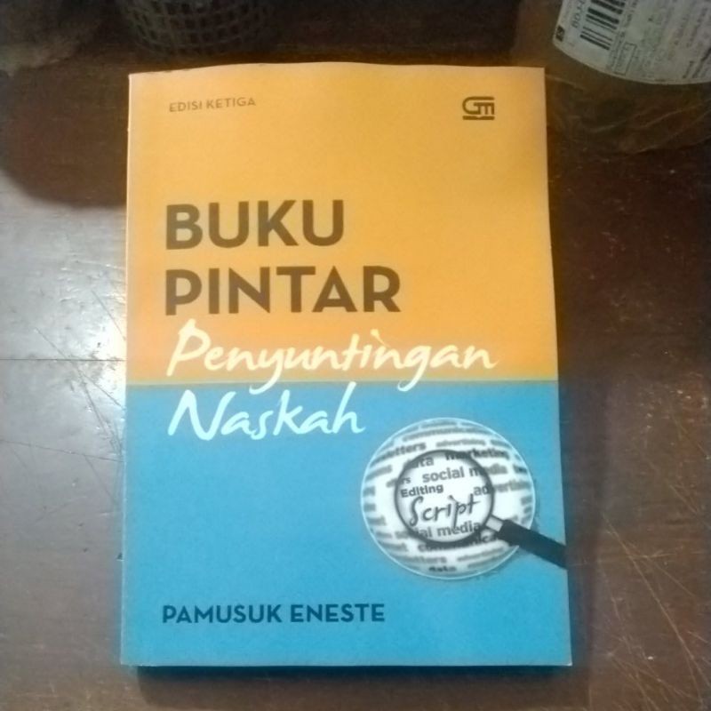 Buku Buku Pintar Penyuntingan Naskah