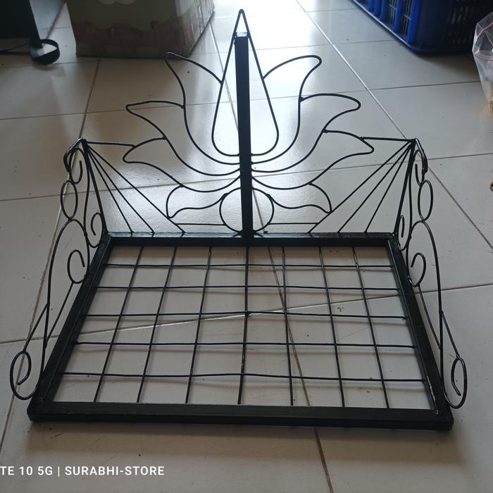 Plangkiran Pelangkiran Besi Bali besar