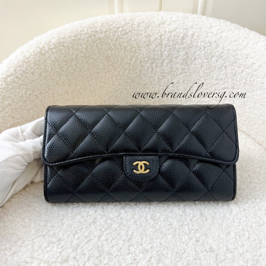 (Brand new) Chanel Classic Long Wallet in Black Caviar LGHW