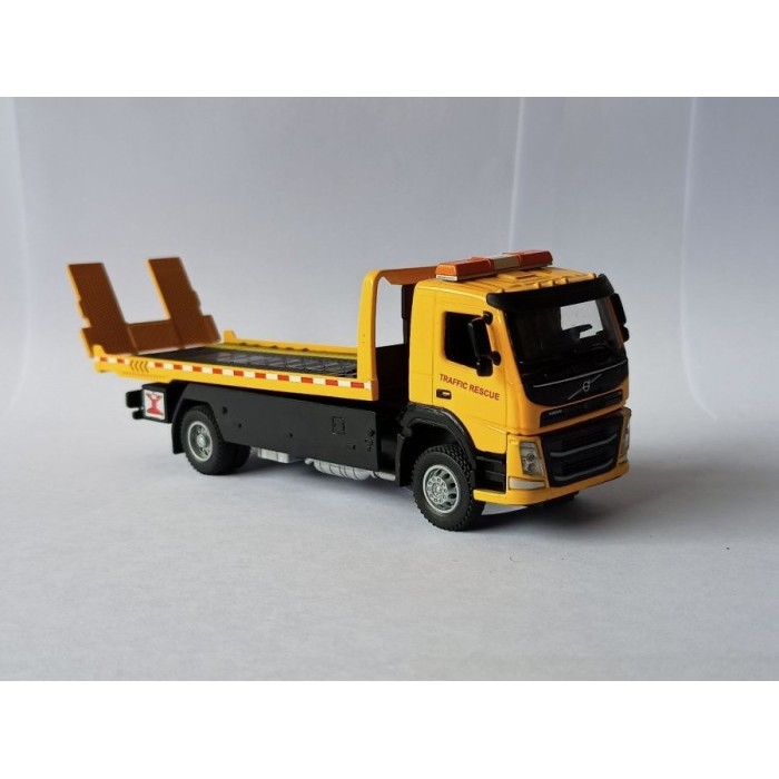 Diecast Miniatur Mobil Diecast Volvo Wrecker Truck kuning MSZ 1:50 miniatur mobil truk towing