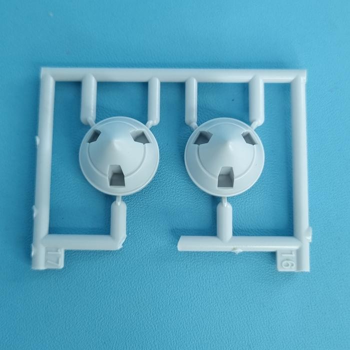 HG 1/144 Gundam 00 (Raiser) GN Drive Part