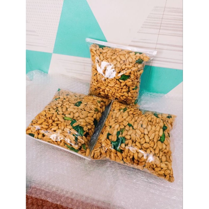 

KACANG BAWANG//PREMIUM DAUN JERUK GURIH//ENAK