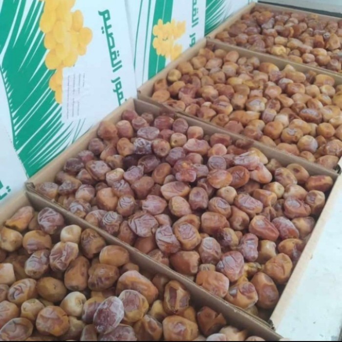 

New Arrival Kurma Sukari Dus 3kg Premium Timur Tengah Kurma Raja Lembut dan Basah