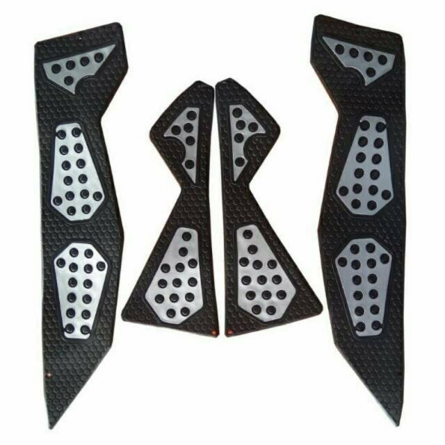 Dunia Variasi - Karpet Nmax Pijakan Kaki Nmax Old 2015-2019 Bordes Karet Premium - Silver,karpet