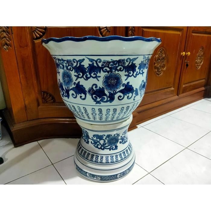 Keramik Pajangan Pot Bunga Tinggi Ada Kakinya Bulat