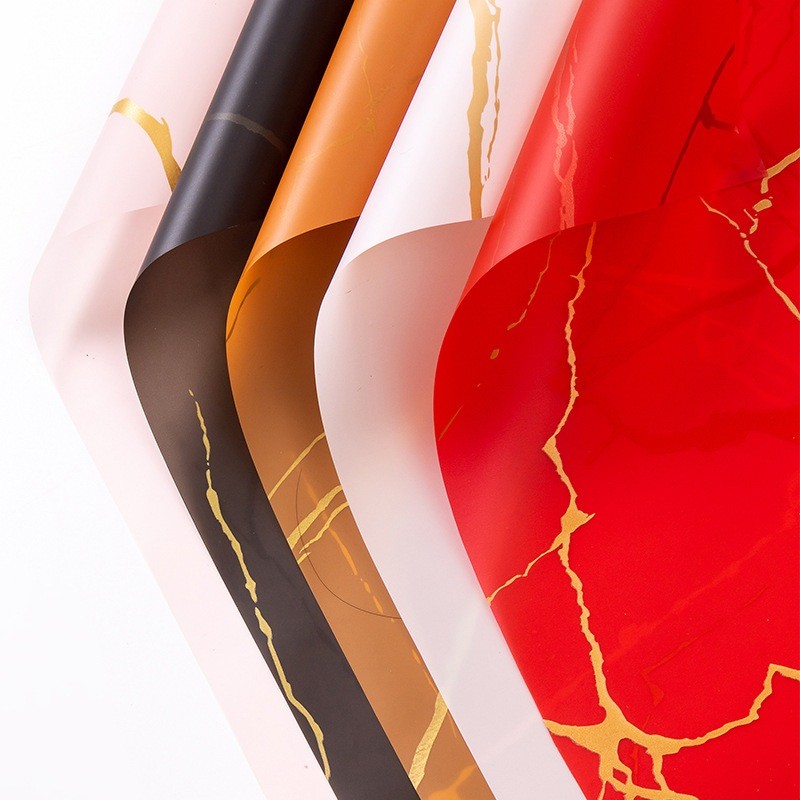 

[ 5 Lembar ] Cellophane Marble Gold 58x58cm Waterproof PREMIUM / Wrapping Paper Motif Marble / Kertas Buket MEWAH