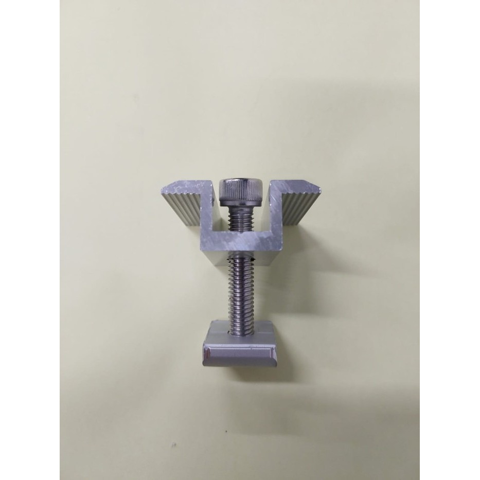 Bracket Panel Surya Model Mid Clamp 35mm