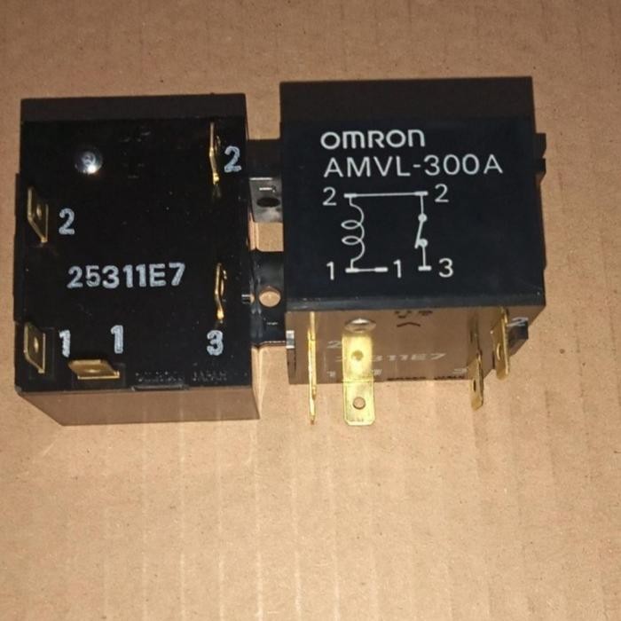 Relay Omron AMVL-300A 220V Kompressor AC Sanyo 2PK Ori Part