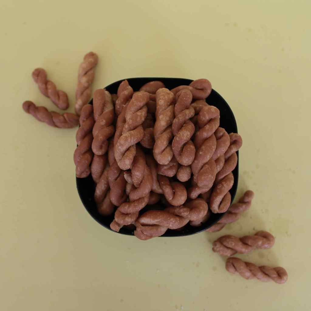 

kue Plintiran renyah dan gurih / Untir Untir / Kue Tambang