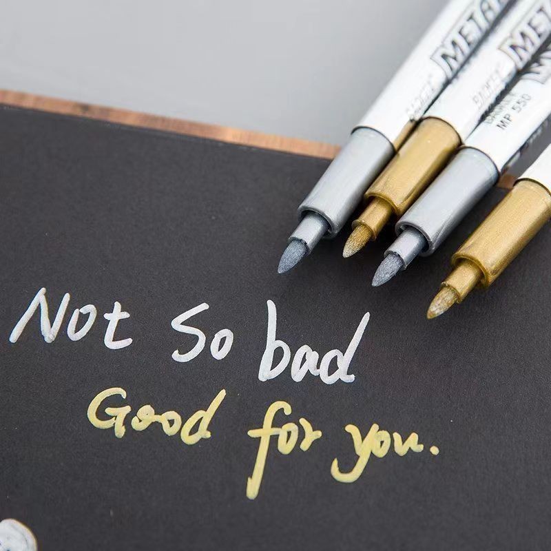 

1/2pcs Metallic Marker Pens Gold Silver Permanent Paint Markers DIY Craftwork Pen Waterproof Drawing Painting Markers Office