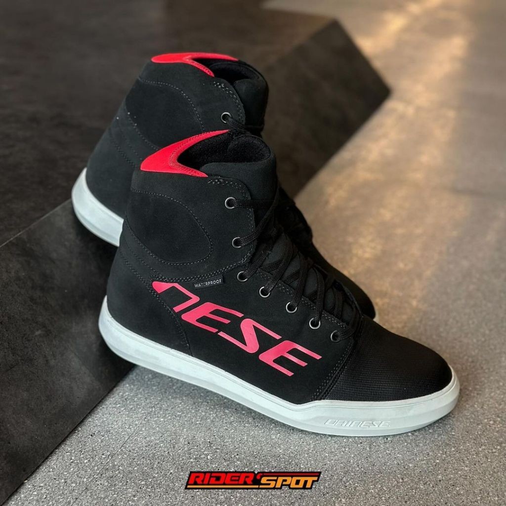 Sepatu Riding Shoes DAINESE YORK D-WP Dark Carbon Red Touring Biker