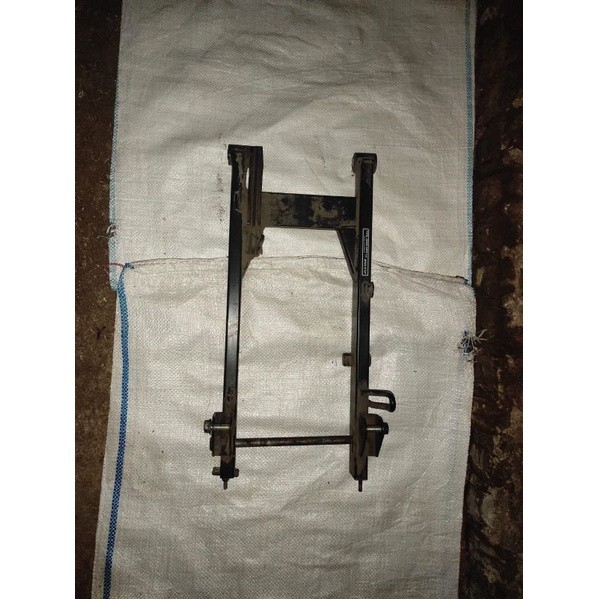 Swing Arm Supra 125 Injeksi/Blade 125