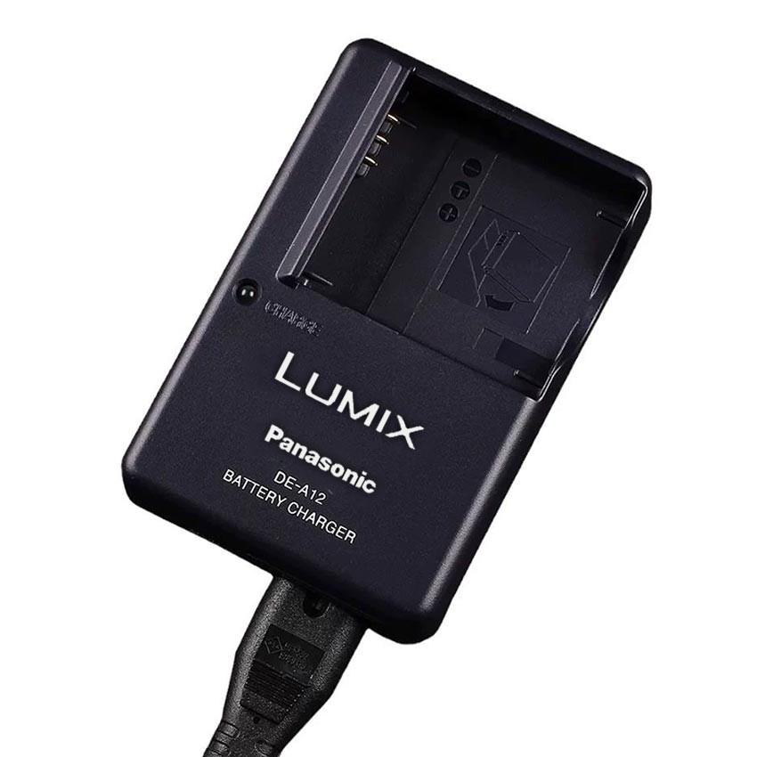 Circle Point - Charger Baterai Profesional EU Plug DE-A40 CGA S008 DMW BCE10 Ces Baterai DMC-FX520