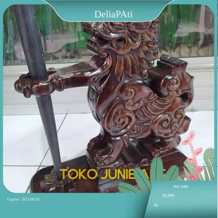 Jagrak Keris Dudukan Tempat Keris isi 1 Ukiran Singa Barong Finishing Plitur antik KYS16