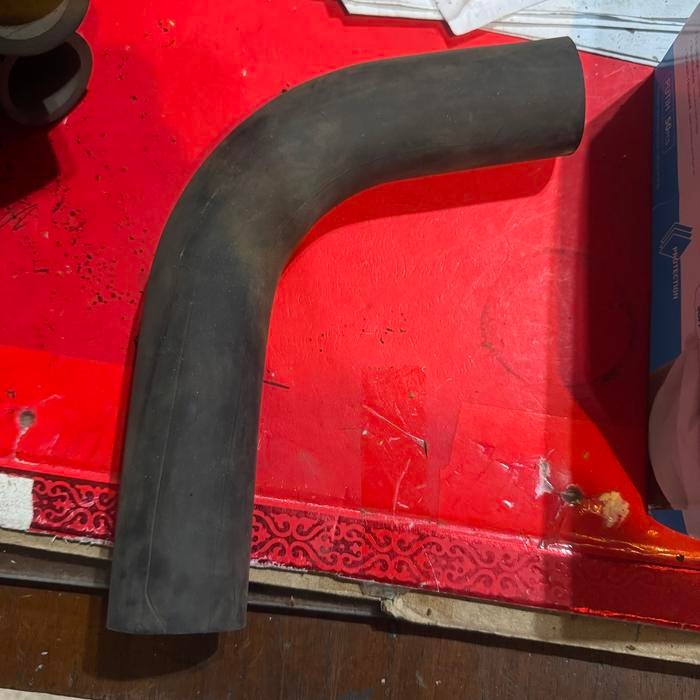 Selang radiator mobil universal