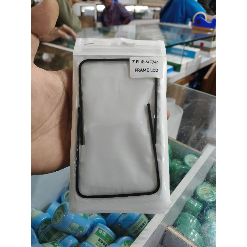 FRAME LCD TATAKAN LCD SAMSUNG GALAXY Z FLIP 6 F741