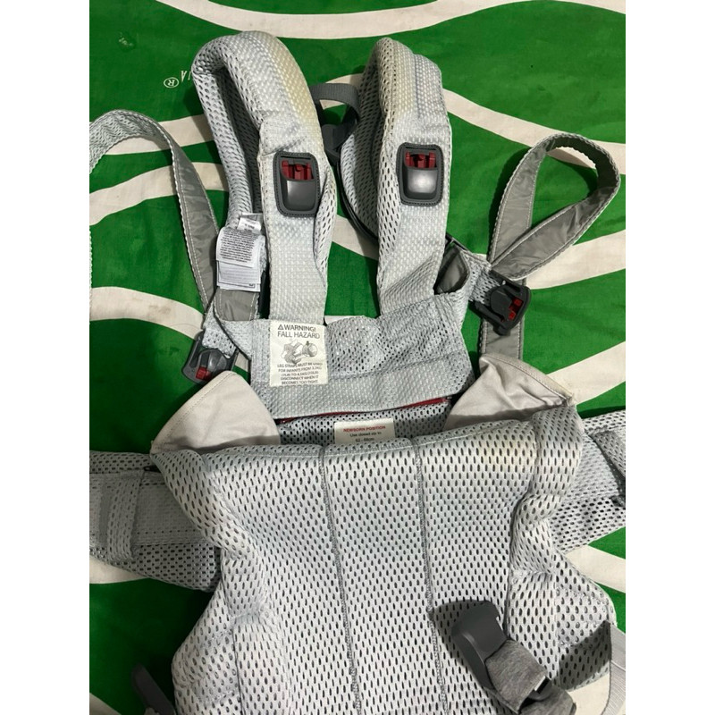 Gendongan Bayi - Baby Bjorn Harmony 3D Mesh Baby Carrier BABYBJORN Co