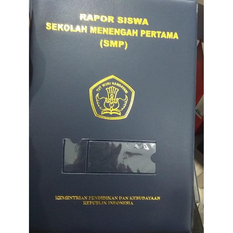 

Map Raport SMP Umum K13 Ukuran Folio - 14 Pasang Doff, Tanpa Variasi