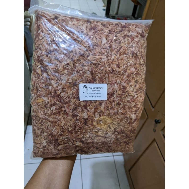 

Katsuobushi Serpihan Ekonomis 500gr Untuk Takoyaki & Okonomiyaki