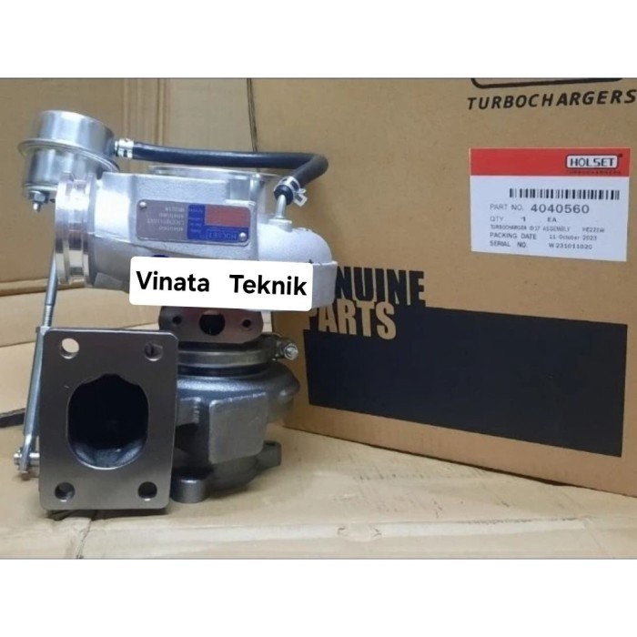 HE221W 4040560 Turbo Komatsu PC195-8 PC205 engine QSB4