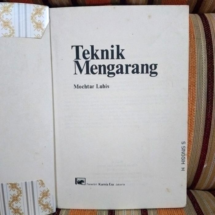 Teknik Mengarang Mochtar Lubis
