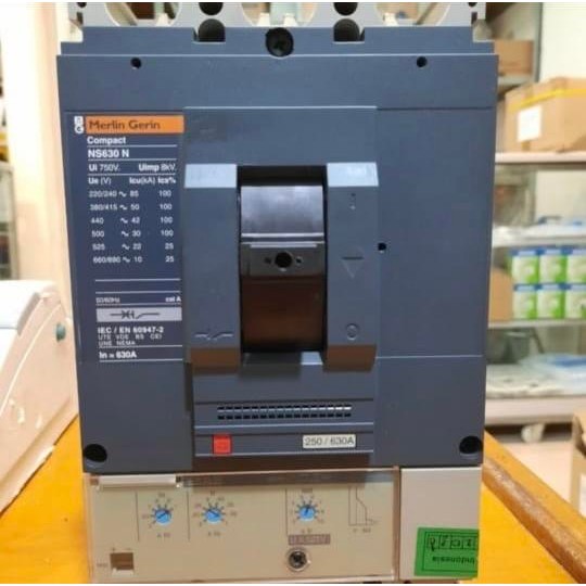 Mccb NS630N 3P 630A Merlin Gerin Original