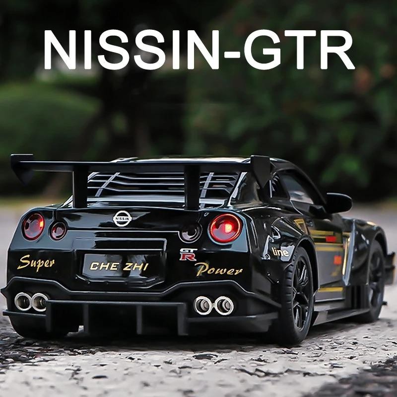 Miniatur Mobil Diecast Skala 1:24 Nissan Skyline GTR R35