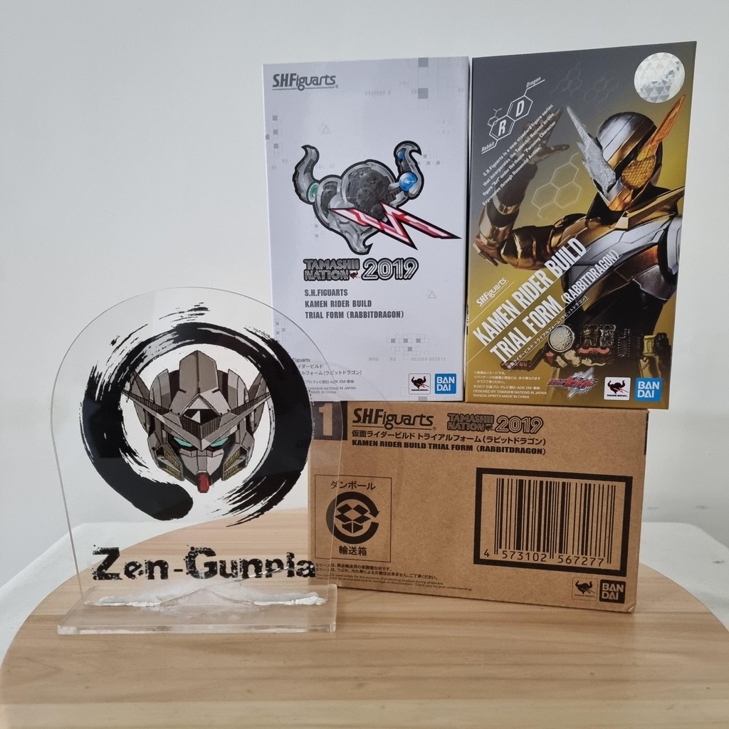 SHF Kamen Rider Build Trial Form Rabbit Dragon BANDAI Build Series