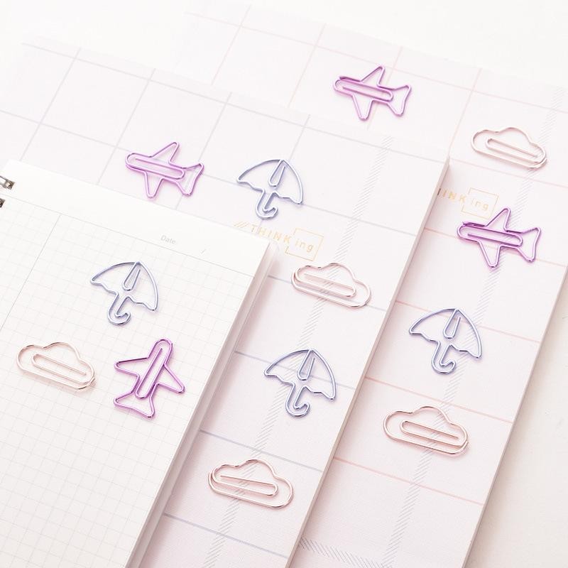 

Paper Clip Warna Emas / Paper Clip Bentuk Lucu / Paper Clip Gold / Paper Clip Bentuk Bunga / Paper Clip Bentuk Kucing / Pembatas Buku / Joytop, Paper Clip Plant PC-5098