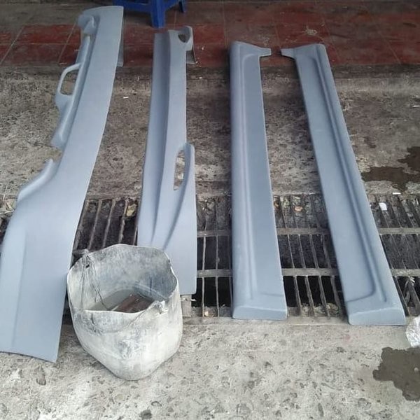 bodykit belakang mobilio BODY KIT kuat tebal lentur
