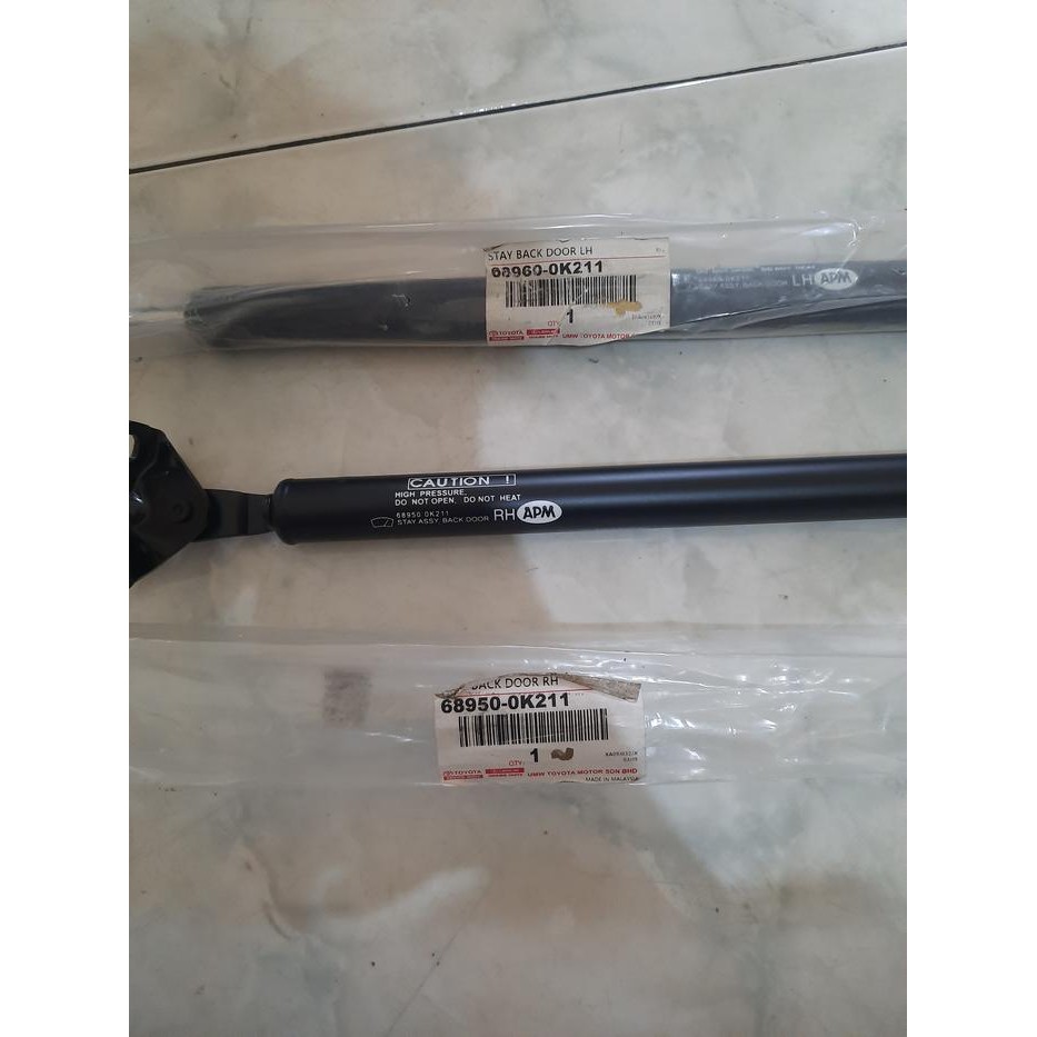 shock bagasi innova 2008 2009 2010 2011 2012 2013 2014 2015 ori - kanan