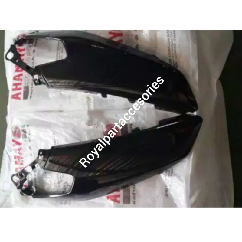 cover side nmax body nmax old 2016-2019 hitam glossy kiri kanan set original Yamaha genuine part 2DP