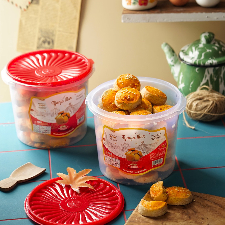 

Terlaris Peanut Cookies Kue Kacang Jadul @600 Gr/Pcs - Njonja Mar