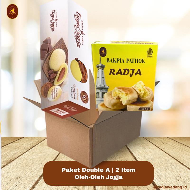 

Paket Double A [Bakpia Kukus Tugu Ori Cokelat + Bakpia Pathok Radja Kacang Hijau] - Oleh Oleh Jogja