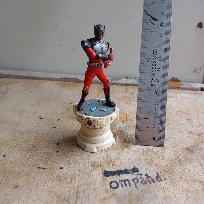 EO99 figure action kamen rider ryuki bekas