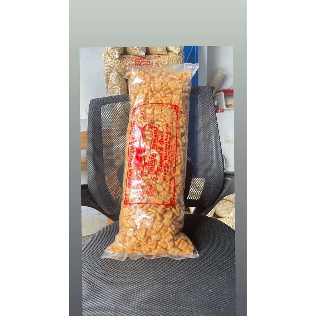 

KERUPUK RAMBAK KOTAK PEDAS DAUN JERUK 1BALL (850GR)