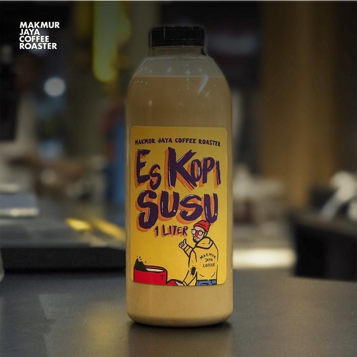 

ES KOPI SUSU MAKMUR - 1LITER | Makmur Jaya Coffee Roasters - Fresh Milk, No Additional
